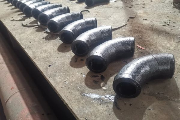 加料溜管內村耐磨稀土合金