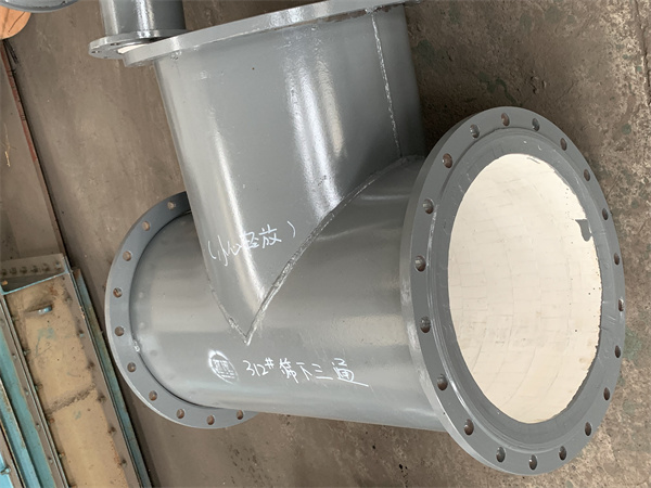 襯瓷耐磨彎頭的陶瓷內襯層厚度