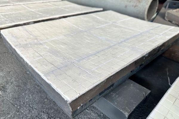 鋼廠用耐磨陶瓷襯板 鋼廠用耐磨陶瓷襯板